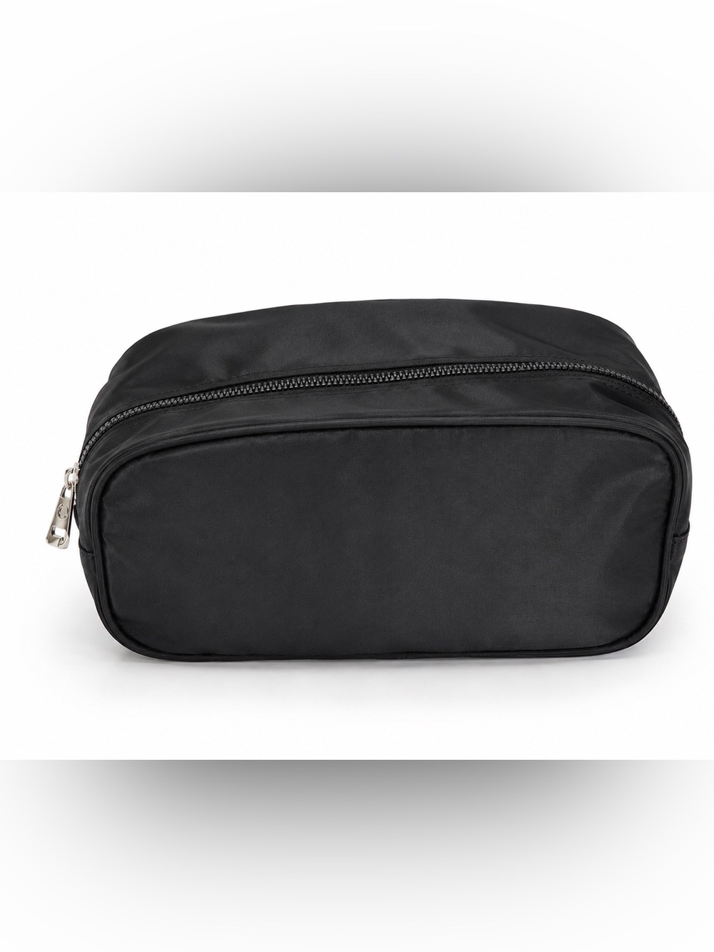Fabletics Black Toiletry Bag Travel Dopp Kit Cosmetic Makeup Organizer Zip
